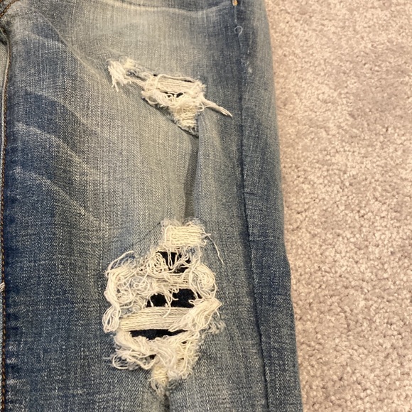 American Eagle High-Rise cropped distressed jegging style jeans 👖 size 4 - Picture 3 of 16